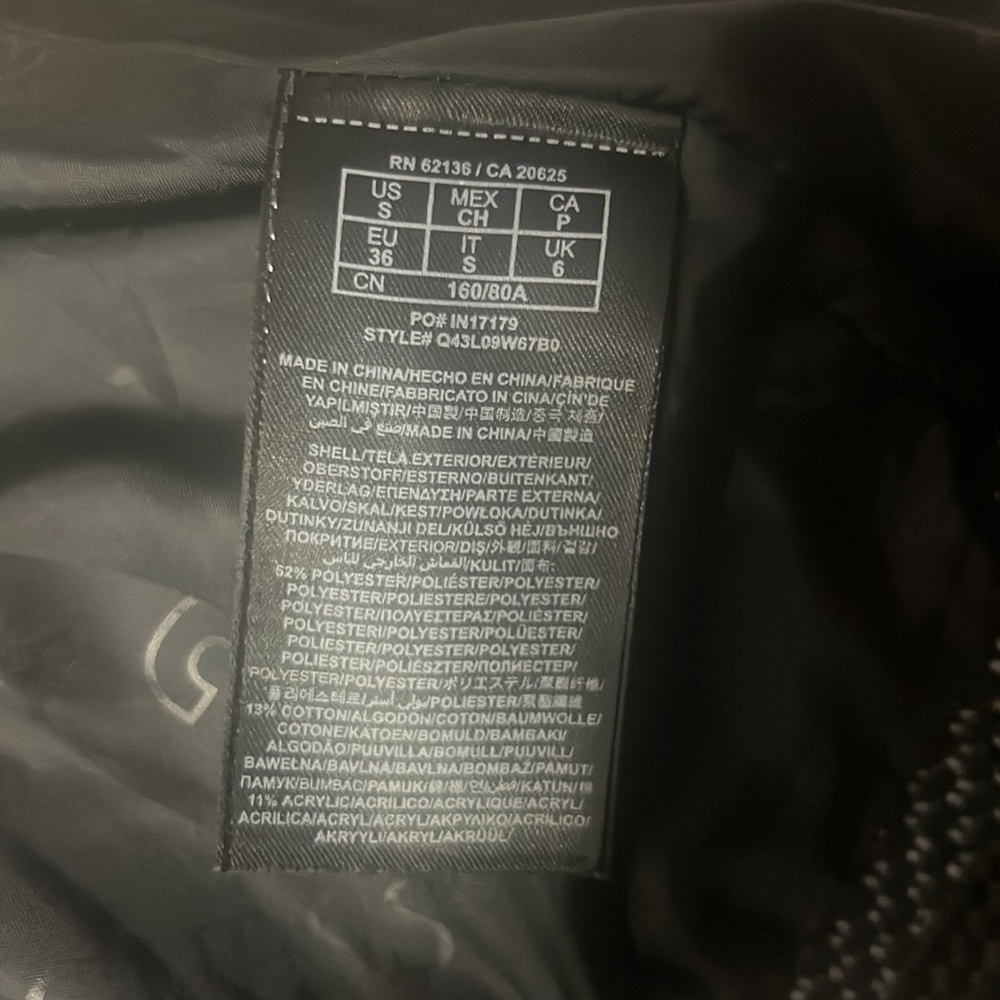 Guess Coat Small - Picture 7 of 7